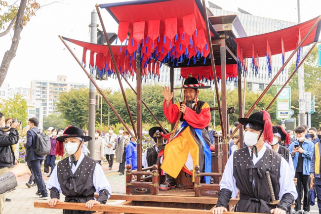 마포나루 새우젓 축제, 전야제 레드로드에서 화려하게 개최