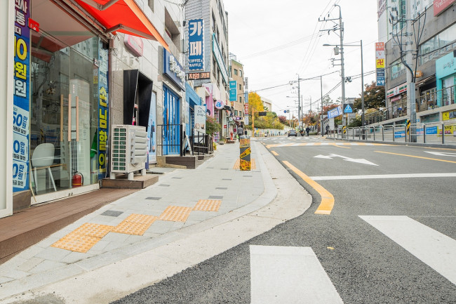 양천구, 보·차도 구분 없던 목동깨비시장 일대 140ｍ 인도 신설
